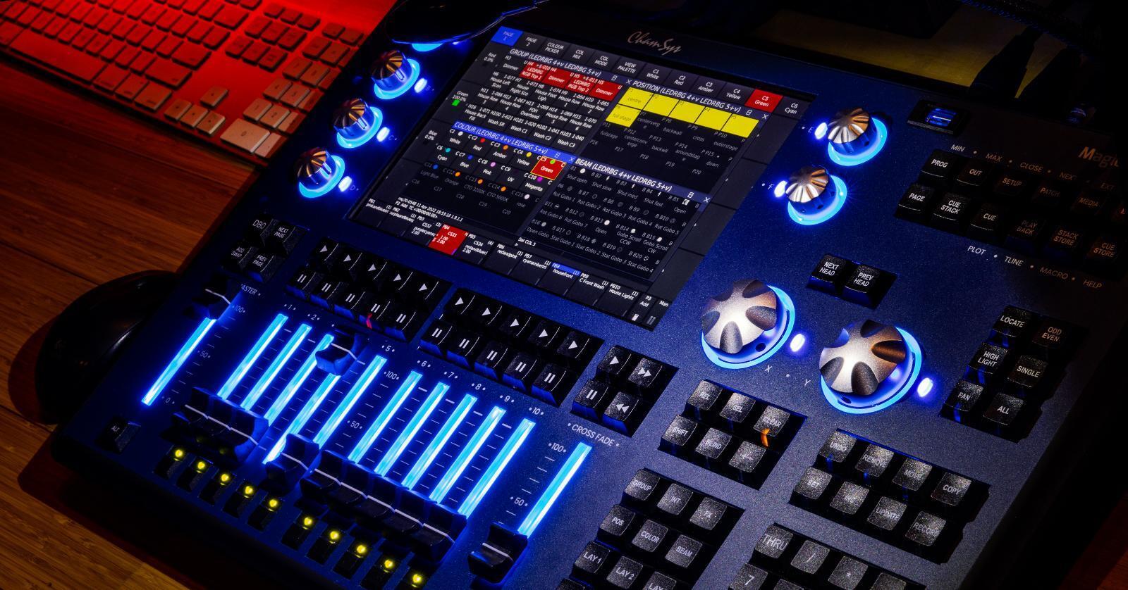 Professional Stage Light Console – Control Your Lighting Setup